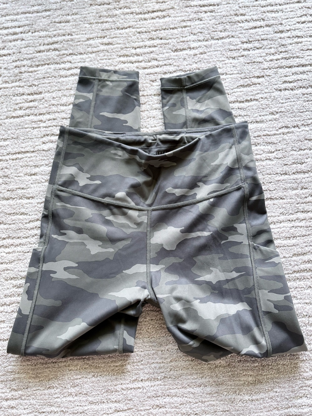 Athleta Gray Green Camo High-Rise Leggings Ultimate 7/8